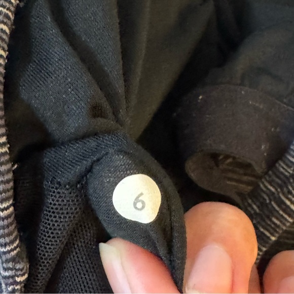 Lululemon Power Y Tank *Luon
Wee Are From Space Black Cashew - Picture 6 of 7